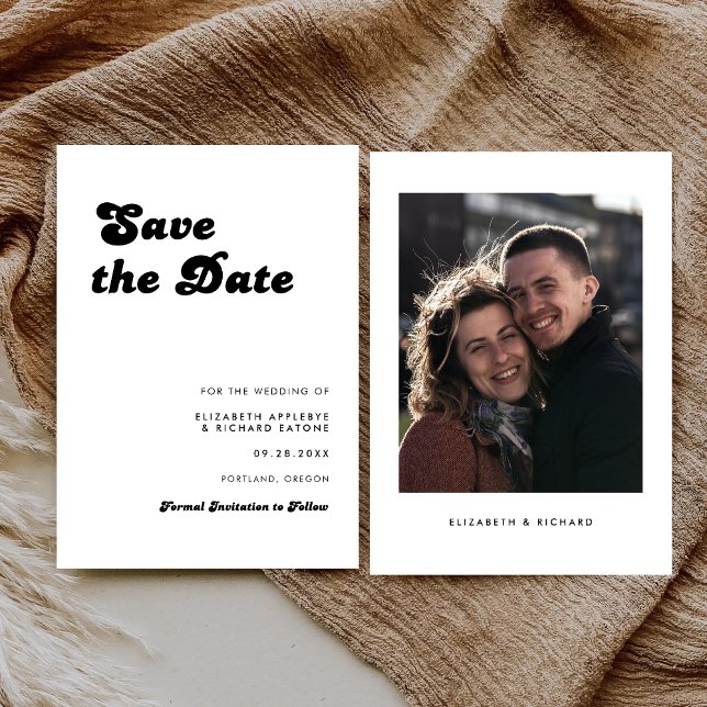 Reserve A Data Estilo Retro Foto Preto e Branco de Casamento (Retro black and white photo save the date shares your moment with a stylish, memorable touch.)