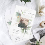 Reserve A Data Eucalyptus Brilhando Foto Vertical Salva a Data<br><div class="desc">Peça aos seus convidados que se entusiasmem e estejam prontos para celebrar o seu casamento ou festa com a sua Foto Vertical Eucalyptus Glow Salve o Cartão de Data.</div>
