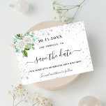 Reserve A Data Festa de aniversário verde-verde-verde-branco-eleg<br><div class="desc">Uma cinta e moda Salve a placa Date para uma festa de aniversário 40th (ou qualquer idade). Um fundo branco na moda, decorado com cintilações brilhantes prateadas falsas, florais brancos e verde. Personalize e adicione uma data e nome/idade 40. Letras pretas coloridas. O texto: Salvar a Data é gravado com...</div>