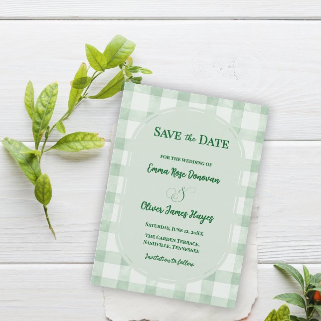 Reserve A Data Festa de Jardim de Casamento Xadrez Verde Sage  (Sage Green Gingham Save the Date | Garden Party Wedding Announcement)