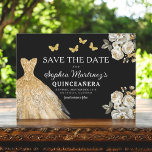 Reserve A Data Floral Dourado Salve a Data Aniversário Quinceaner<br><div class="desc">Anuncie seu dia especial com o cartão Floral Dourado Salve a Data Quinceañera. Este elegante design apresenta sotaques florais de ouro luxuosos que exaltam sofisticação e charme. Perfeito para dar o tom para a sua próxima quinceañera, esta salva a data combina um toque de beleza real com elegância eterno. Os...</div>