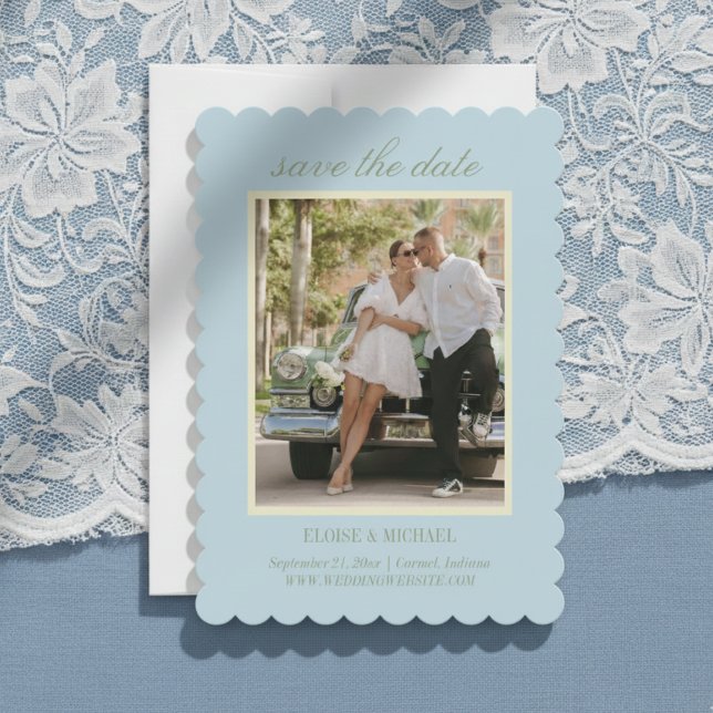 Reserve A Data Foto de Casamento em Azul Cítrico com Letra Modern (Invite guests to save the date for your big day with this Modern Script Blue Save the Date!)