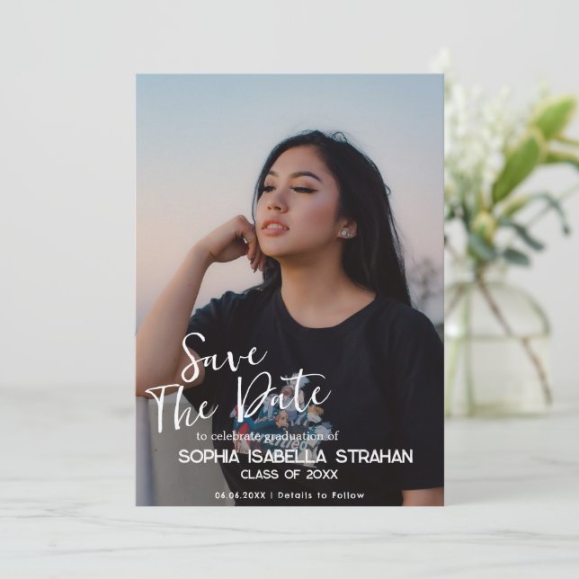 Reserve A Data Foto De Graduação Salva A Data (Em pé/Frente)