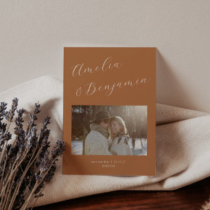 Reserve A Data Foto de Terracotta de Script Elegante Moderno Mini