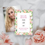 Reserve A Data Foto Editável Dourada Quinceanera, Rosa-Chic Flora<br><div class="desc">Guarde o cartão de data para a sua Quinceanera com design floral chic a rosa e ouro. Design feminina de rosa de cor d'água floresce, flores e verde com realces dourados. Lindo escolha e facilmente personalizada para se adequar a qualquer outra celebração importante. Por favor, veja a minha coleção Chic...</div>