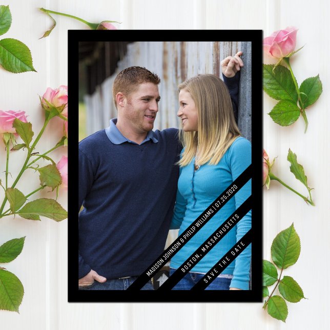 Reserve A Data Foto ligeiramente inclinada Salvar a data | Preto (Slightly Slanted Photo Save the Date - Black)