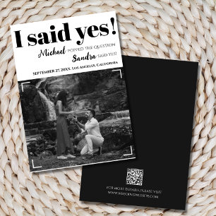 Reserve A Data Foto Mínima Moderna Preta e Branca com Código QR