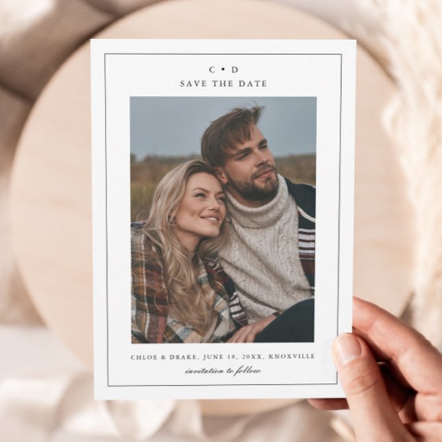 Reserve A Data Foto Simples de Casamento Preto e Branco (Simple Monogram 3 Photo Wedding Save the Date.)