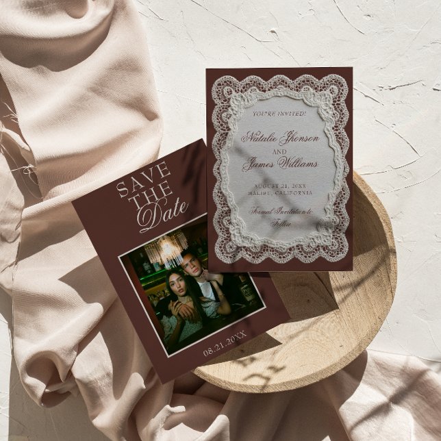 Reserve A Data Fotos de casamento com renda marrom chocolate Old  (Criador carregado)