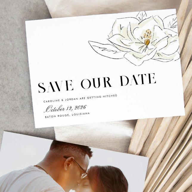 Reserve A Data Imagem Mínima Moderna da Magnolia Branca Ilustraçã (Elegant Southern-inspired white magnolia illustration wedding Save the Date card.)