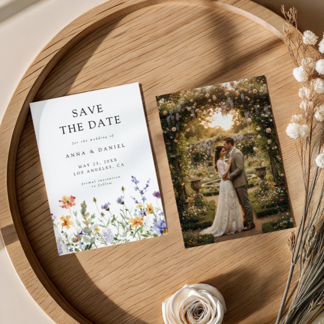 Reserve A Data Jardim de Flores Silvestres de Verão Foto (Criador carregado)