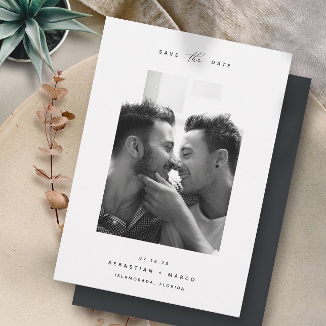 Reserve A Data Mínimo Moderno | Foto Vertical Simples Elegante (Criador carregado)