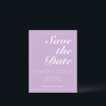 Reserve A Data Mínimo Moderno Púrpura e Branco<br><div class="desc">Casamento bonito,  moderno,  minimalista e moderado Salve a data com um fundo púrpura macio e pastel (a cor "Orchid Bloom",  de 2022,  de Pantone) com blocos de texto personalizáveis brancos em fontes modernas</div>