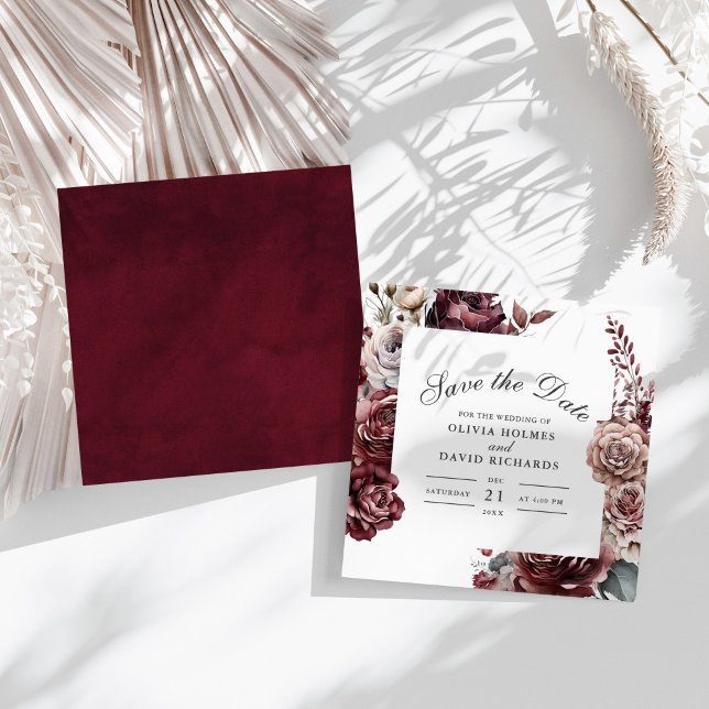 Reserve A Data Modern Burgundy & Dusty Rosa Floral Salvar a Data (Modern Burgundy & Dusty Rose Floral Save the Date on a sunny table with boho white dry botanicals)