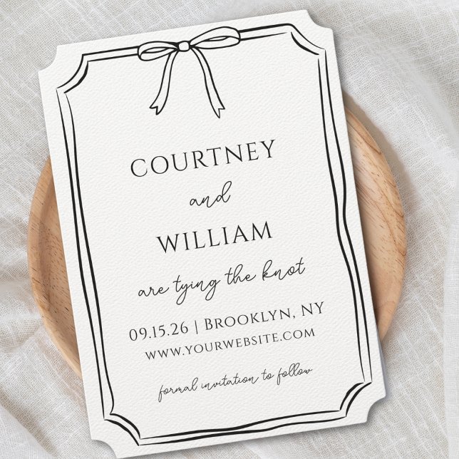Reserve A Data Moderno Arco elegante "Casando" desenhado à mão (Classic black and white Save the Date card with an elegant bow design—customizable for your wedding.)