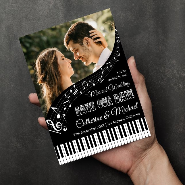 Reserve A Data Música de Piano Foto Preto e Branco Código QR Casa (Angled view orchestra piano love story with music artist concert inspired wedding save the date)
