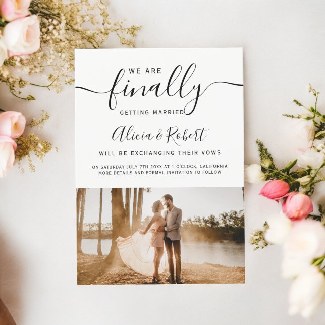 Reserve A Data Por fim, guarde o script de data com uma fotografi (Finally save the date script simple chic photo)