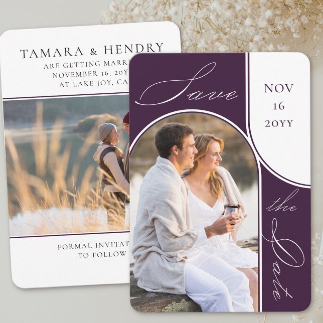 Reserve A Data Roxo de Caligrafia Elegante de Arco Moderno (Save the Date with modern arch photo and a second picture on the back. 
)