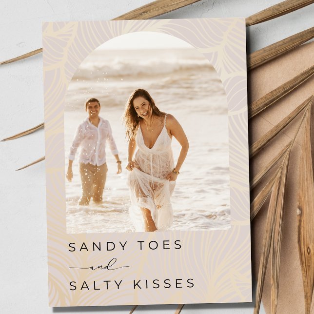 Reserve A Data Sandy Toes Arch Photo Beach Casamento Salve a data (Sandy Toes Salty Kisses Arch Photo Beach Wedding Save the Date)