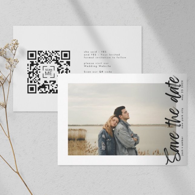 Reserve A Data Side Ways QR Code Modern Simple Photo Border (Criador carregado)