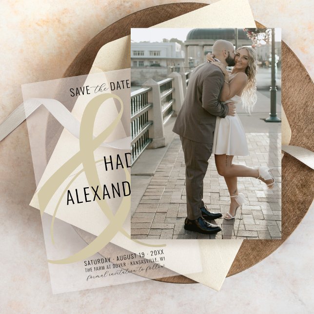 Reserve A Data Simples Casamento de Foto de Campanha Moderna (Simple photo underlay card for modern champagne gold ampersand vellum overlay wedding save the date)