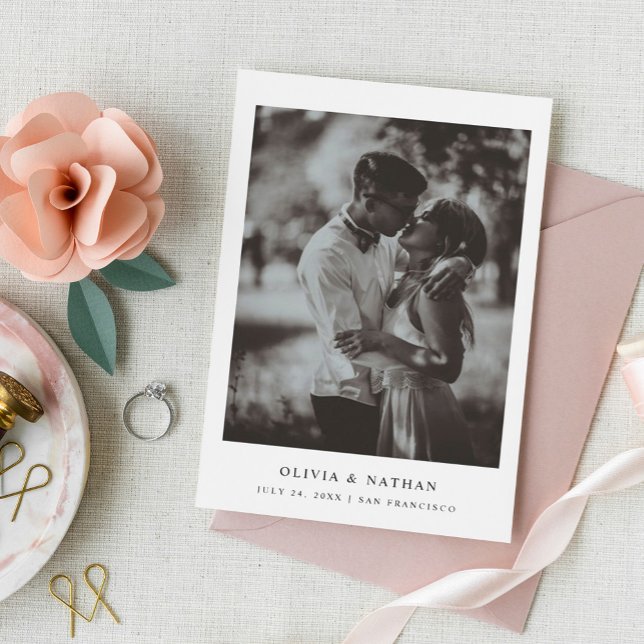 Reserve A Data Texto e Foto Simples e Elegantes | Casamento (A simple and sweet save the date. You can add your favorite photo of the two of you!)