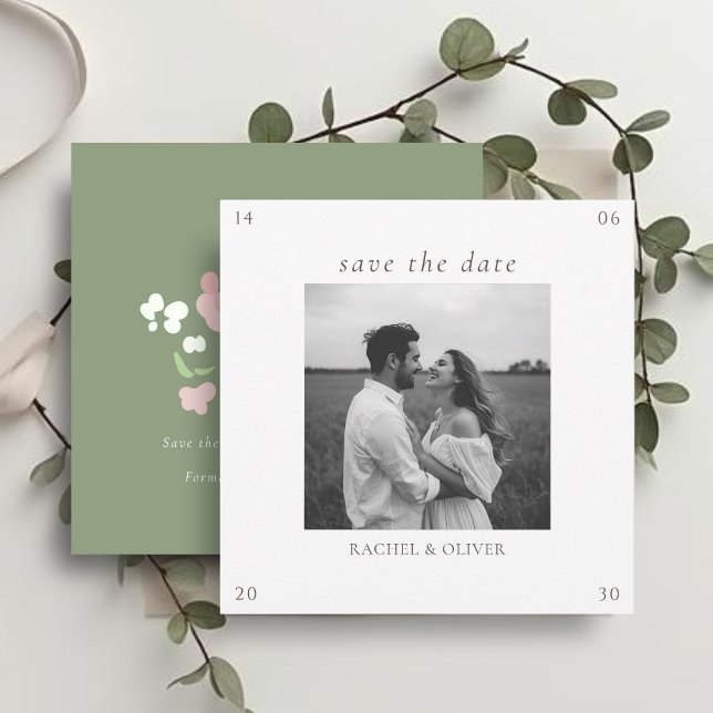 Reserve A Data White & Sage | Chic Floral Wedding  Save The Date (Criador carregado)