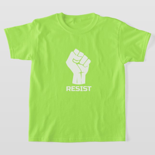 Resistir com punho - em camiseta branca (Postura )