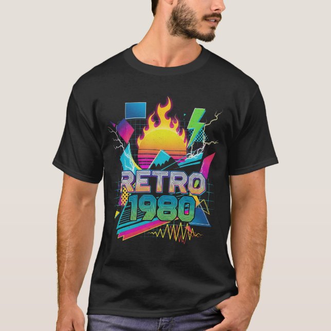 RETRO 1980 - Vintage 80s Arcade Synthwave T-Shirt (Frente)