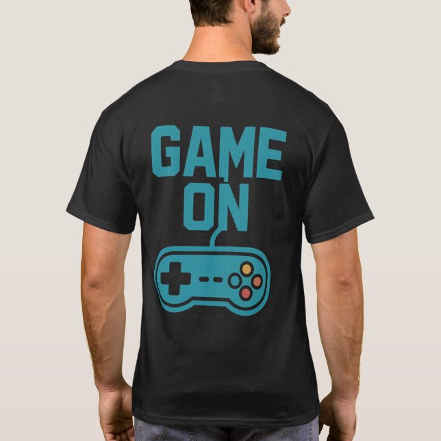 “Retro Gamer T-Shirt – Classic Arcade Pixel Tee” (Verso)
