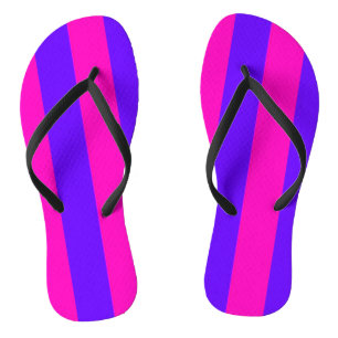 Retro Neon Hot Pink e Chinelos roxos