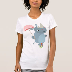 Rinoceronte com o guarda-chuva no t-shirt das