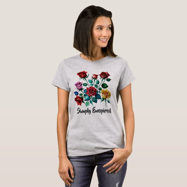 Rosa T-Shirt de Cores de Água Simples (Frente Completa)