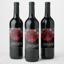 Rosa vermelha da etiqueta do vinho de Casamento te