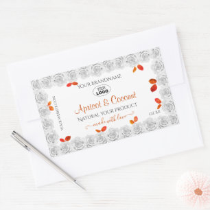 Rosas brancas com logotipo de etiquetas de produto