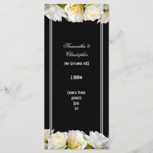Rosas brancas no programa de casamento da igreja n