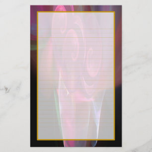 Rosas cor-de-rosa em uns artigos de papelaria