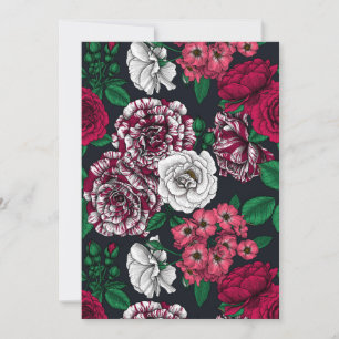 Rosas vermelhos, brancos e bicolores com folhas ve