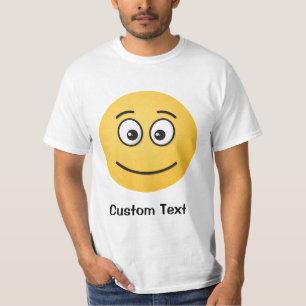 Rosto sorridente com T-Shirt de Olhos Abertos