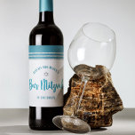 Rótulo De Garrafa De Cerveja Bar Mitzvah Modern Teal Silver Tallit Script Negri<br><div class="desc">Tenha orgulho, alegria e mostre este marco do seu Bar favorito Mitzvah! Use este rótulo de vinho legal, único, moderno e personalizado para adicionar a seu dia especial. Uma tipografia brilhante, azul-lacre, azul-escarlate, uma Estrela prateada de David e um verde-lacre empoeirado e verde-prateado com listras de talão inspiraram uma camada...</div>
