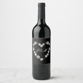 Rótulo De Garrafa De Cerveja Black and White Floral Heart Monogram Wedding Wine