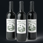 Rótulo De Garrafa De Cerveja Camp Bachelorette Party Camping Bach Weekend<br><div class="desc">A cute hand drawn design featuring bachelorette camping theme illustrations. This green and white camp bach weekend design is ideal for glamping camping bachelorette weekends,  camping girls trip bachelorette parties in mountain,  forest destinations.</div>