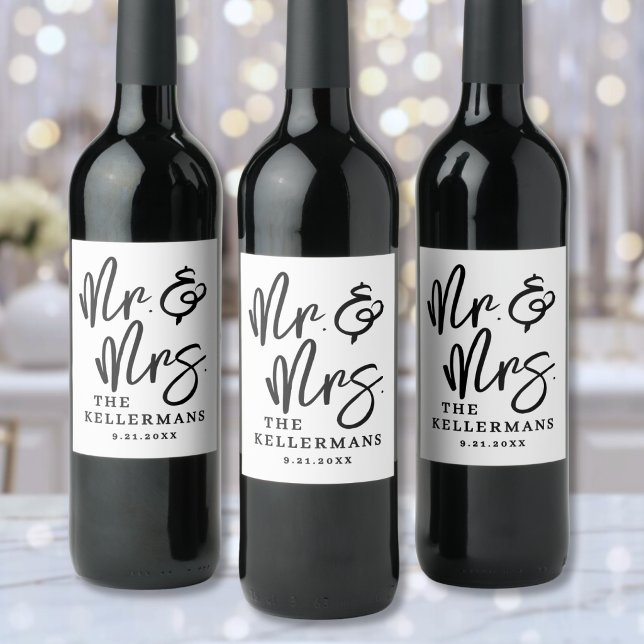 Rótulo De Garrafa De Cerveja Casamento com Roteiro Preto e Branco (Black White Script Wedding Wine Label )