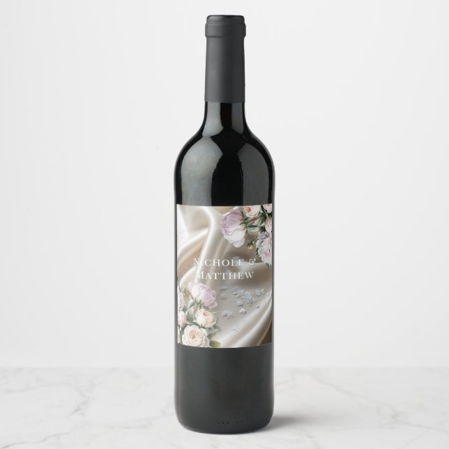 Rótulo De Garrafa De Cerveja Casamento de Cetim Branco com Rosas e Peônia (Frente)