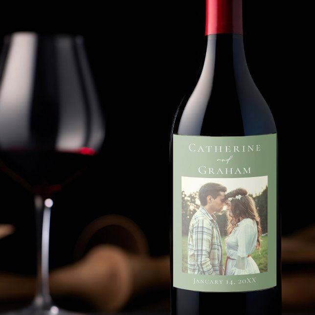 Rótulo De Garrafa De Cerveja Casamento Foto Personalizada em Verde Sage Chic (Criador carregado)