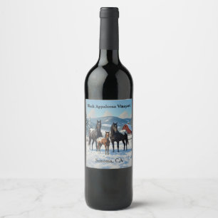 Rótulo De Garrafa De Cerveja Cavalos de Appaloosa Pretos numa Fazenda no invern