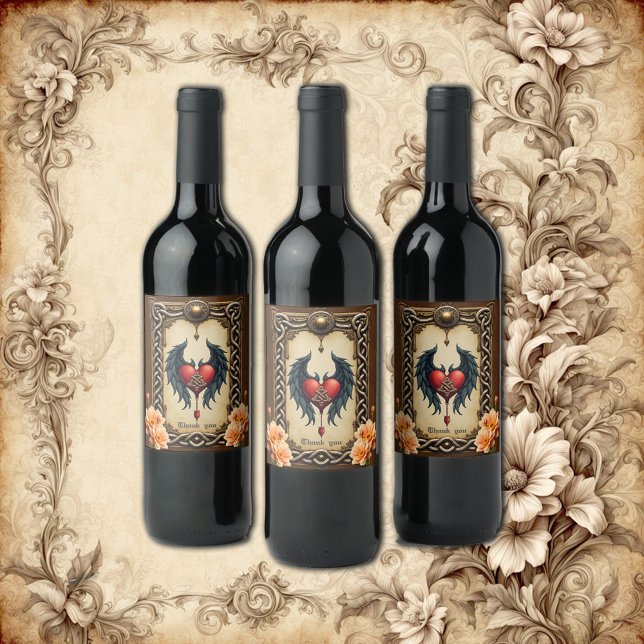 Rótulo De Garrafa De Cerveja Celtic elegance with a heart and wings.  (Criador carregado)