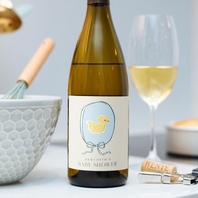 Rótulo De Garrafa De Cerveja Chá de fraldas Elegante de Fita Ducky (Elegant meets cute yellow and blue rubber ducky baby shower wine bottle label stickers.)