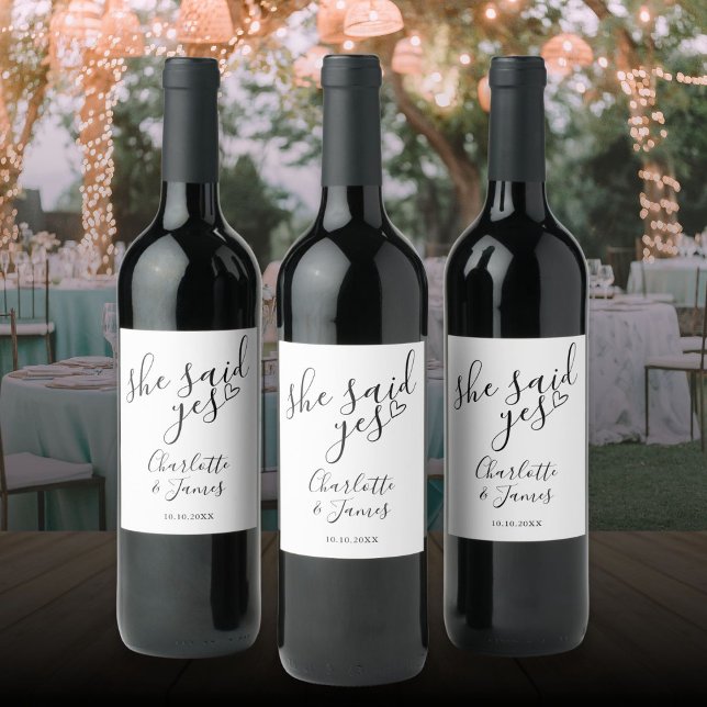 Rótulo De Garrafa De Cerveja Ela Disse Sim Festa de noivado Com Amor (She Said Yes Engagement Party Love Heart Wine Label)