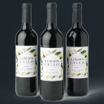 Rótulo De Garrafa De Cerveja Elegante Quadro de Limões Botânicos Limoncello Vin<br><div class="desc">Elegantes limões botânicos aquarela,  folhas e flores emolduram arco,  rótulo de bebida limoncello em cor branca. Linhas de modelo para seus nomes e data do evento.</div>